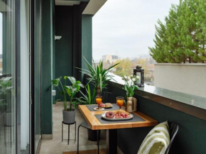Central 12 Apartment - New Building & Parking, Bucharest